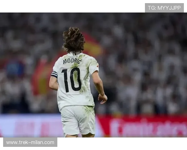 莫德里奇卡通版：足球天才的独特魅力与球场传奇故事